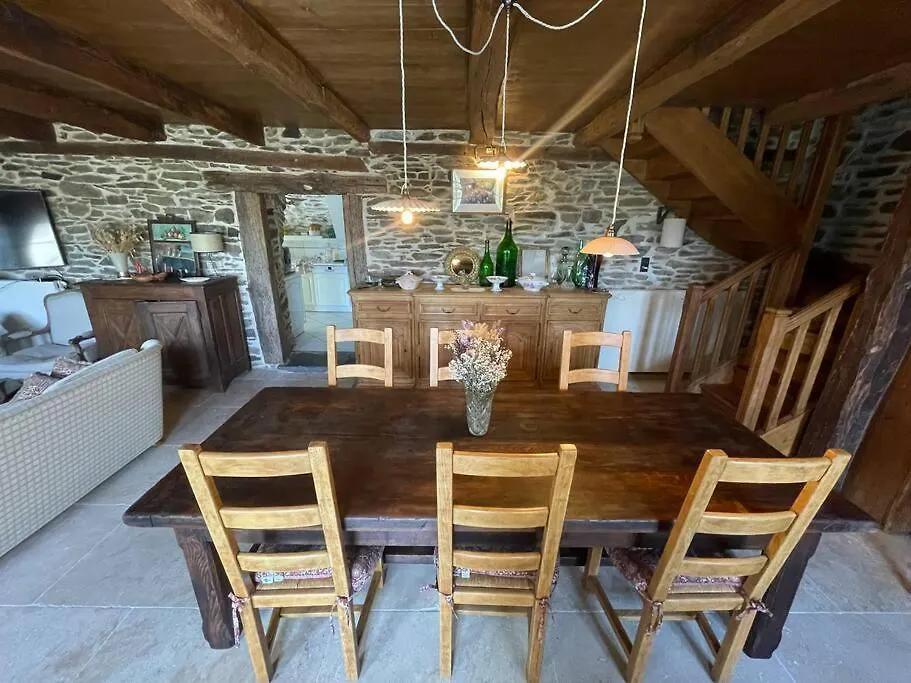 Villa La Rouliere En Aubrac Montpeyroux