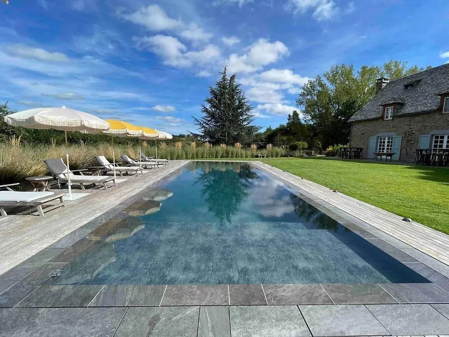 Ferienhaus Villa La Rouliere En Aubrac Montpeyroux